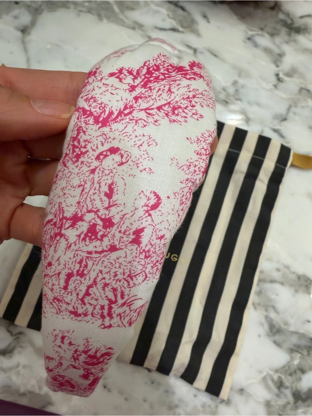 Lele Sadoughi Pink Toile Headband with Knot - Picture 5 of 5
